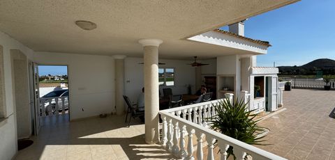 Villa en venta en Quesada