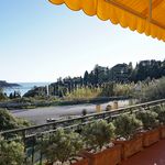 Independent apartment with sea view, terrace and garden a few minutes walk from Lerici and San Terenzo