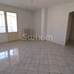 Bright apartment type 4 with balcony, close to town center and amenities.