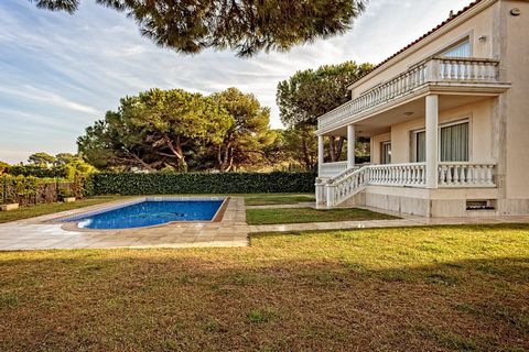 Villa in the exclusive development of La Gavina in S'Agaro, Costa Brava. This luxury villa is located in the elite and protected and gated estate of La Gavina in S'Agaro, on the Costa Brava in Spain. Cars enter into to the estate through a guarded ch...