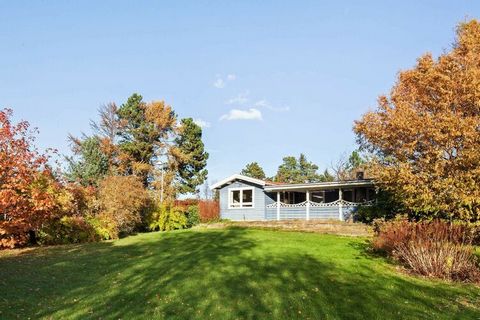 This small and completely traditional, old-fashioned cottage is located on a lovely natural plot with lots of cozy nooks and several terraces. You enter directly into the kitchen, which is open to the small living room with a single bed. The house al...