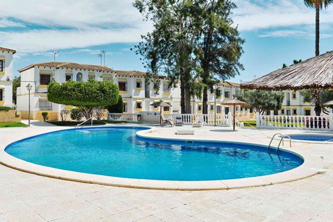 Great opportunity to purchase a one bedroom top floor apartment in the popular complex Mirador del Mediterraneo situated just a 5 minute drive from Villamartin Plaza, Villamartin Golf and La Fuente Centre. Entering through the front door to the right...