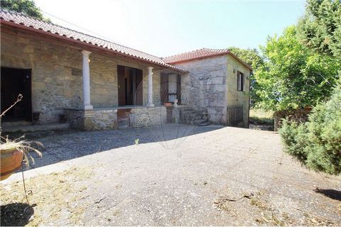 If you are looking for: Secular Rustic House completely renovated, Built in granite and wood, Inserted in a plot of land with 3200 m2 fully walled, ...here you will find it! 2 bedroom villa completely renovated, with two majestic porches connecting t...