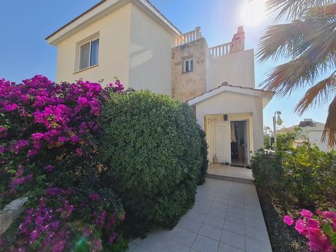Four Bedroom Detached Villa For Sale in Upper Peyia, Paphos with Title Deeds This beautiful villa is situated in a cul de sac in Upper Peyia. The property is located on a large plot offering comfortable living, peace and tranquillity and just a few m...