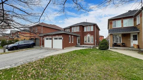 Conveniently located beautiful 4 Bed, 5 Bathroom Home With Legal 2 Bed + 1 Bath Walk out Basement Apartment & Sep Entrance, Separate Laundry and kitchen On A Quiet neighbourhood. Main floor and 2nd floor Washrooms and kitchen renovated in 2021. Pot L...