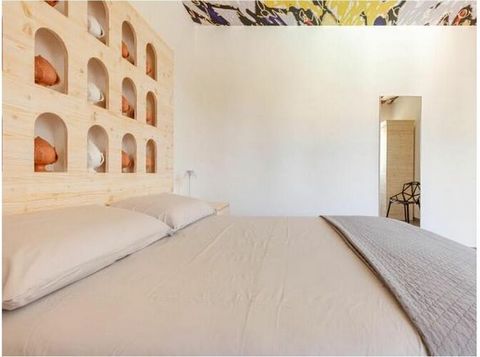 Villa Gaia ist eine schöne Villa mit Schwimmbad, Garten und Pinienwald in der Nähe von Lecce, ideal für einen komfortablen Urlaub in Salento. Die Villa ist mit Zubehör wie Klimaanlage, Waschmaschine, Geschirrspüler, Kaffeemaschine, Minibar im Zimmer,...