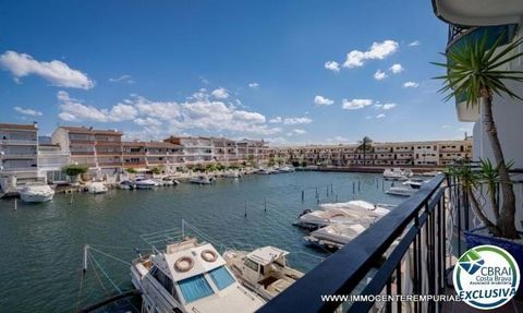 Nice apartment with a surface area of 73 m² consisting of two bedrooms located on the first floor of a small residence of 3 floors. The accommodation consists of a living room with fully equipped open-plan kitchen, and with access to a large terrace....