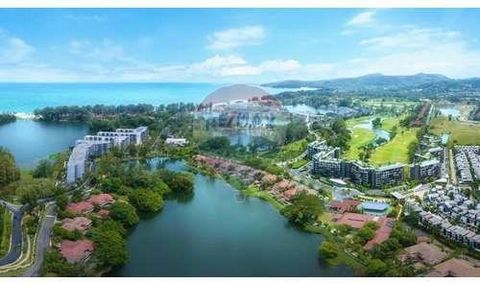 Découvrez la vie de luxe au Skypark Celeste Laguna Phuket ! Niché au milieu d’une végétation luxuriante surplombant le parcours de golf immaculé de Laguna Phuket, le Skypark Celeste Laguna Phuket offre une expérience résidentielle inégalée. Avec un f...