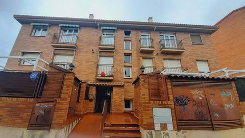 Espace de garage de 11m2 à vendre à Paraje Pintor Murillo,5.Collado Villaba (Madrid). Qu’est-ce que t’attends? Appelez-nous et notre spécialiste dans la région répondra à toutes vos questions. Nous ne facturons pas de commission à l’acheteur. Lors de...