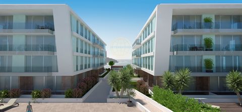 Located in Alcobaça. This 2 bedroom apartment, is located in São Martinho do Porto, has with pool and sea view, consists of 2 bedrooms 2 bathroom and 1 living room, inserted in this luxury development. Block D - Fraction D21 - FLOOR 2 The development...