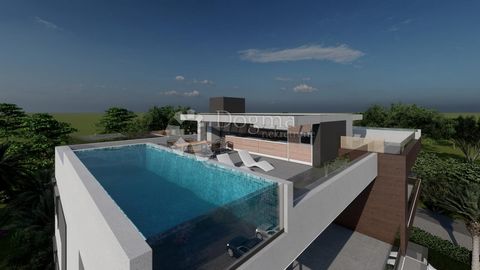 ID CODE: DA1403 Aurelija Šemiga Agent s licencom Mob: 099/547-2989 Tel: 042/562-017 E-mail: ... ... />Features: - Lift - Terrace - Balcony - Garden