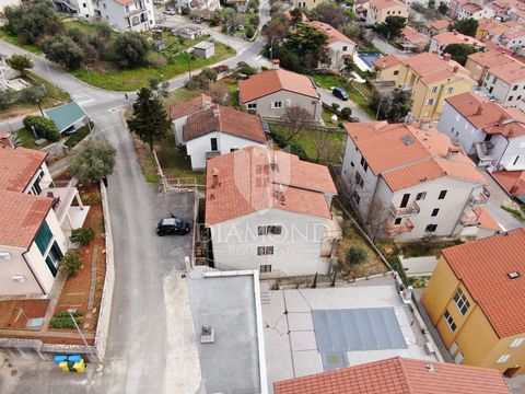 Location: Istarska županija, Labin, Rabac. Rabac, house for renovation with three large apartments We are selling a 310 square meter house in Rabac with three residential units, spread over three floors. Rabac is a famous tourist resort, with clean s...
