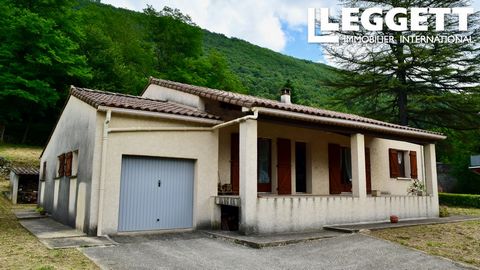 A30306DIV30 - Maison 3 chambres plein pied et grand jardin dans un endroit calme. Les informations sur les risques auxquels ce bien est exposé sont disponibles sur le site Géorisques : https:// ...