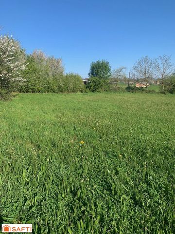 A vendre très beau terrain constructible de 592 m2