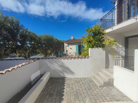 T3 REFAIT AVEC TERRASSE DE 19M2