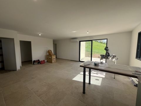 photo no. 10