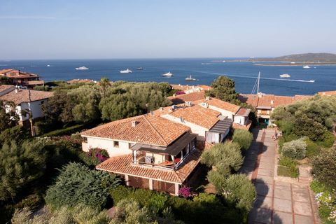 Welcome to the Ladunia residence, an oasis located near Porto Rotondo, in Sardinia. This exclusive residence offers comfort and proximity to the sea The apartment has a spacious double bedroom, furnished with attention to detail. The bedroom offers a...