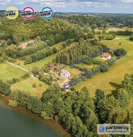 Building plot in KASHUBIA / BRODNICA DOLNA with a beautiful view of Lake Brodno Wielkie. For sale we offer a plot of land of 3460m2 with a detached house built with attention to detail, with high-quality materials. On the plot there is a year-round s...
