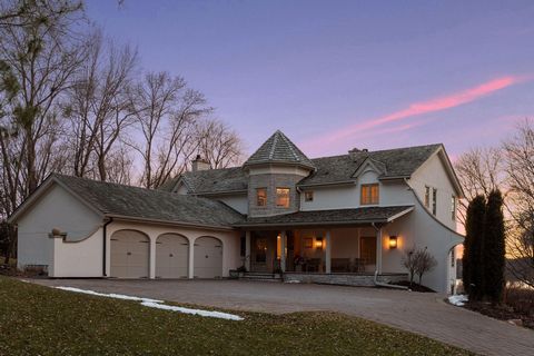 Stunning estate property with over 260 feet of Lake Minnetonka shoreline. Home has been expertly updated with design inspiration from the east and west coasts. Incredible, eat-in kitchen with large center island, gourmet appliances and separate pantr...