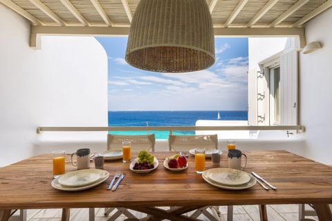 You can live and work like you're on vacation in the Namaste 2 Bedroom Maisonette with Sea View. For a remote worker looking for inspiration and a place to be productive, this luxurious apartment in the heart of Mykonos Island is the ideal location. ...