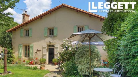 A27179CB79 - Secluded yet conveniently near shops and a TGV station, this characterful property presents numerous possibilities. Information about risks to which this property is exposed is available on the Géorisques website : https:// ...