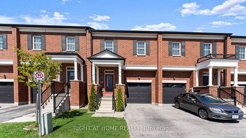 Beautiful townhouse in the desirable Willmott neighbourhood of Milton. The open concept main floor boasts hardwood floors and an upgraded kitchen with quartz countertops and stainless steel appliances. Upstairs you will find 3 bedrooms including a la...