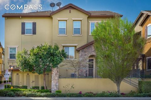 Discover vibrant living in this delightful Sunnyvale condo, offering privacy and tranquility. The spacious living and dining area boasts elegant recessed lighting, leading to a balcony deck for serene moments. Enjoy the gourmet kitchen with quartz co...
