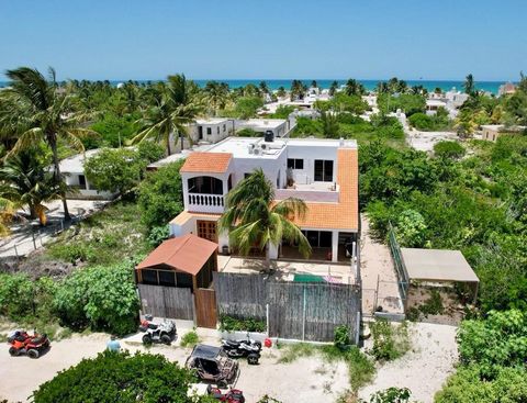 Mayan World Real Estate présente « NICE BEACH HOME » à Chuburná Puerto. Il est situé à 50 minutes de Mérida et à environ 25 minutes de Progreso, considéré comme le principal port du Yucatan. C’est l’un des ports les plus calmes de l’État, en plus d’a...