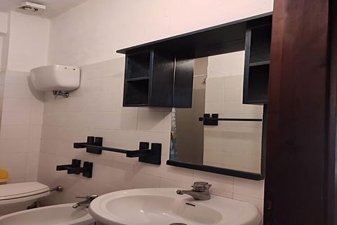 This apartment is perfect for a great holiday in Calabria, Italy. This apartment with access to a communal swimming pool is ideal for sun holidays with the family. Take a walk through beautiful region or visit the many picturesque villages near the s...