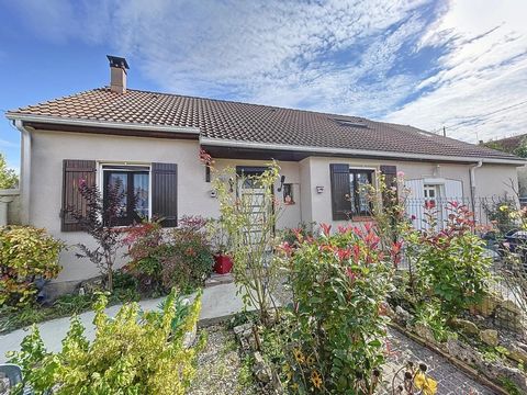 Maison 3 chambres + studio indépendant, à moins de 5 minutes à pied de la gare