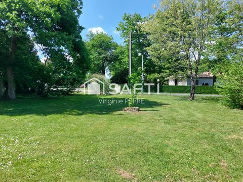 BEAU TERRAIN A BATIR - 698m2 - Etaules (17750)