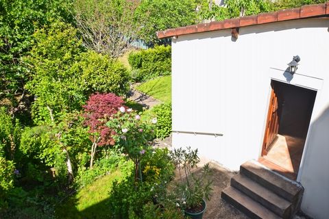 Maison de 144 m2 à Le Creusot avec un terrain arboré
