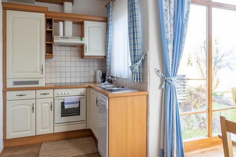 Dit prachtige appartement voor maximaal 4 personen ligt in een vakantiehuis in het kuuroord Bad Kleinkirchheim in Karinthië, vlakbij de thermale baden en direct in het bekende skigebied van Bad Kleinkirchheim. Het appartement bevindt zich op de 2e ve...
