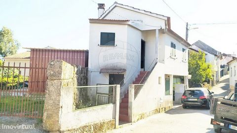 House 2 Bedrooms, For Sale, Treixedo – Santa Comba Dão, 52.900,00 €   The two-storey villa, with 2 bedrooms and garage, is located in Treixedo, in the Municipality of Santa Comba Dão, on Rua da Felgueira, in a very quiet and safe residential area. Th...