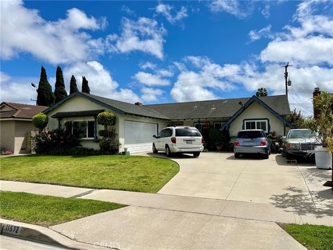 Welcome to your new home in picturesque Fountain Valley! This charming residence offers an ideal blend of comfort, convenience, and potential. Situated on a sprawling 7,200 square foot lot, this property boasts a spacious driveway, providing ample pa...