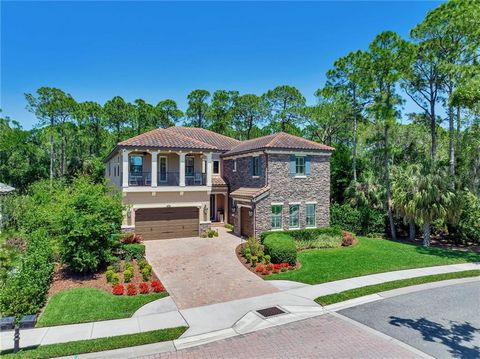 Don't miss the opportunity to make this extraordinary residence your own! Whether you are looking for a lavish family home or an entertainers paradise, 7877 Marsh Pointe Dr promises to exceed your expectations. Experience luxury living at its finest ...