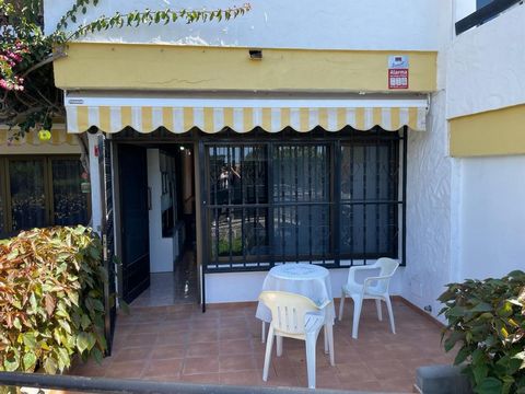 REFERENZ: RZ-AH Wunderschöne Wohnung im südlichen Teil von Gran Canaria, in San Agustín, einem Touristenort. Strategisch günstig auf Straßenniveau (im Erdgeschoss) gelegen, direkt vor dem Einkaufszentrum San Agustín und nur 100 Meter vom Strand Las B...