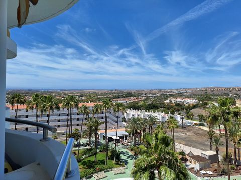 Appartement te koop in Maspalomas, Playa del InglÃ©s, Gran Canaria Gelegen op een van de meest gewilde bestemmingen van Gran Canaria, biedt dit te koop staande appartement een uitzonderlijke kans om optimaal te genieten van het leven aan de kust. Gel...