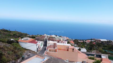 Si vous recherchez un terrain dans la zone nord de Tenerife où vous pourrez construire la maison de vos rêves, profiter de la tranquillité et en même temps avoir tous les services à proximité, lisez attentivement car cette propriété est faite pour vo...
