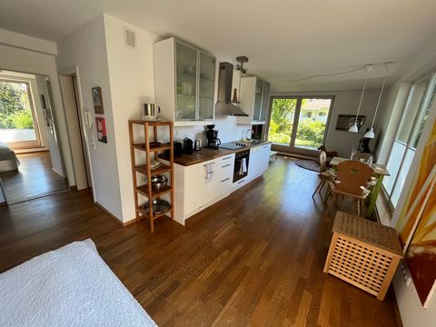 Welcome to Atelier Seeshaupt. Enjoy the free cut of the apartment, which looks very open and bright with floor-to-ceiling window elements. Wonderful views open up to the ingrown garden. Enjoy pleasant oak parquet flooring with underfloor heating in t...