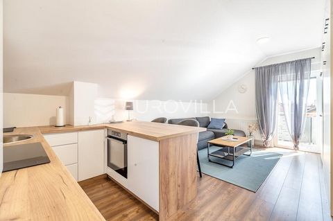 Vika Podgorske street, charming functional studio apartment with a total area of 29 m2 on the third floor of a new building. It consists of an entrance area, a kitchen with a dining room, a living room that is also a bedroom with an exit to the balco...