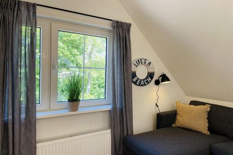 Este espacioso y hermoso apartamento para 3 personas en Sint Maartenszee es el refugio perfecto para quienes buscan unas vacaciones relajantes en un parque vacacional tranquilo, verde y de pequeña escala. El apartamento está situado en el primer piso...