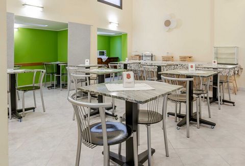 ⭐ Welkom in ons 3-sterrenhotel, ideaal gelegen in Ventimiglia, in het hart van de prachtige regio Ligurië. Gelegen tussen de Middellandse Zee en de bergen, op een steenworp afstand van de culturele schatten van de Côte d'Azur, biedt ons hotel, gelege...