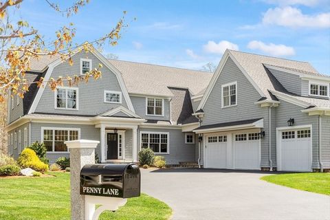 This exceptional young Shingle Style Colonial, built by Finnegan Development within the sought-after Winding Road neighborhood, presents a unique opportunity for those trading up or moving into Lexington. Situated on a private 1.66-acre cul-de-sac lo...