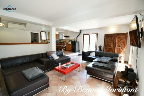 Maison à vendre 5 pièces AMPUS (83), calme, piscine, dépendances