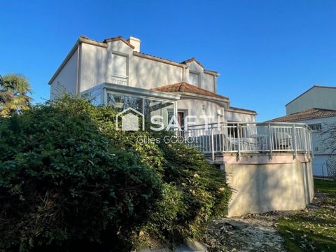 Maison 6 pieces 148 m²