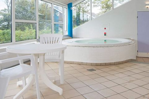 Gemütliche Ferienwohnungen auf 2 Etagen mit eigener Terrasse. Tischtennis, Billard, Whirlpool und türkisches Bad sind einige der angebotenen Aktivitäten. In der Umgebung können Sie eine Menge sehen und erleben. Danland Bork Havn ist ein Nichtraucher-...