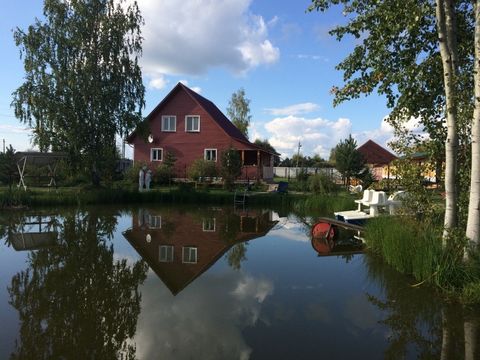 Lot №21488 offer to rent a 2- storey house of 160 m (bar) on a plot of 27 acres, located near the town of Dubna! On the ground floor there is a kitchen with all necessary appliances, spacious living room with fireplace and large sofas 4re, satellite ...