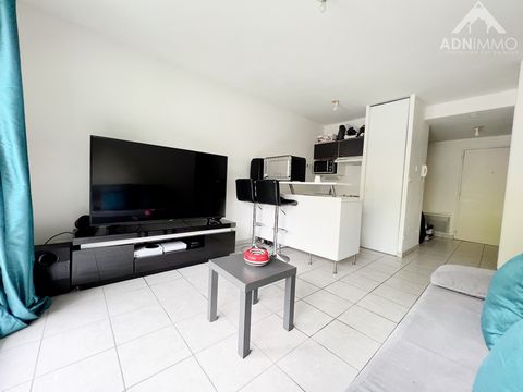 TO VISIT QUICKLY The ADN Immo agency offers you this pretty apartment of 36m2 in the town of Thoiry. Located on the 1st floor, it includes a beautiful bright living space including an open fitted kitchen, a spacious bedroom, a shower room and 1 toile...