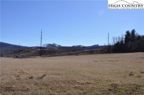 DRASTIC PRICE REDUCTION on this PRIME COMMERCIAL LOCATION 6 ACRES! Between Lowes and Walmart. Flat land with all utilities available including city water and sewer. Don't miss this opportunity to develop this prime parcel of land.